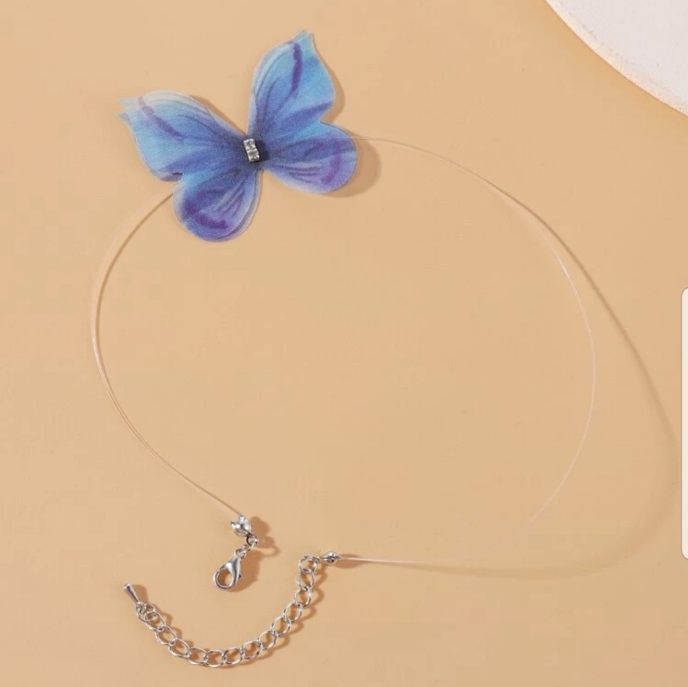 *May* Butterfly Choker - Picture 4 of 4